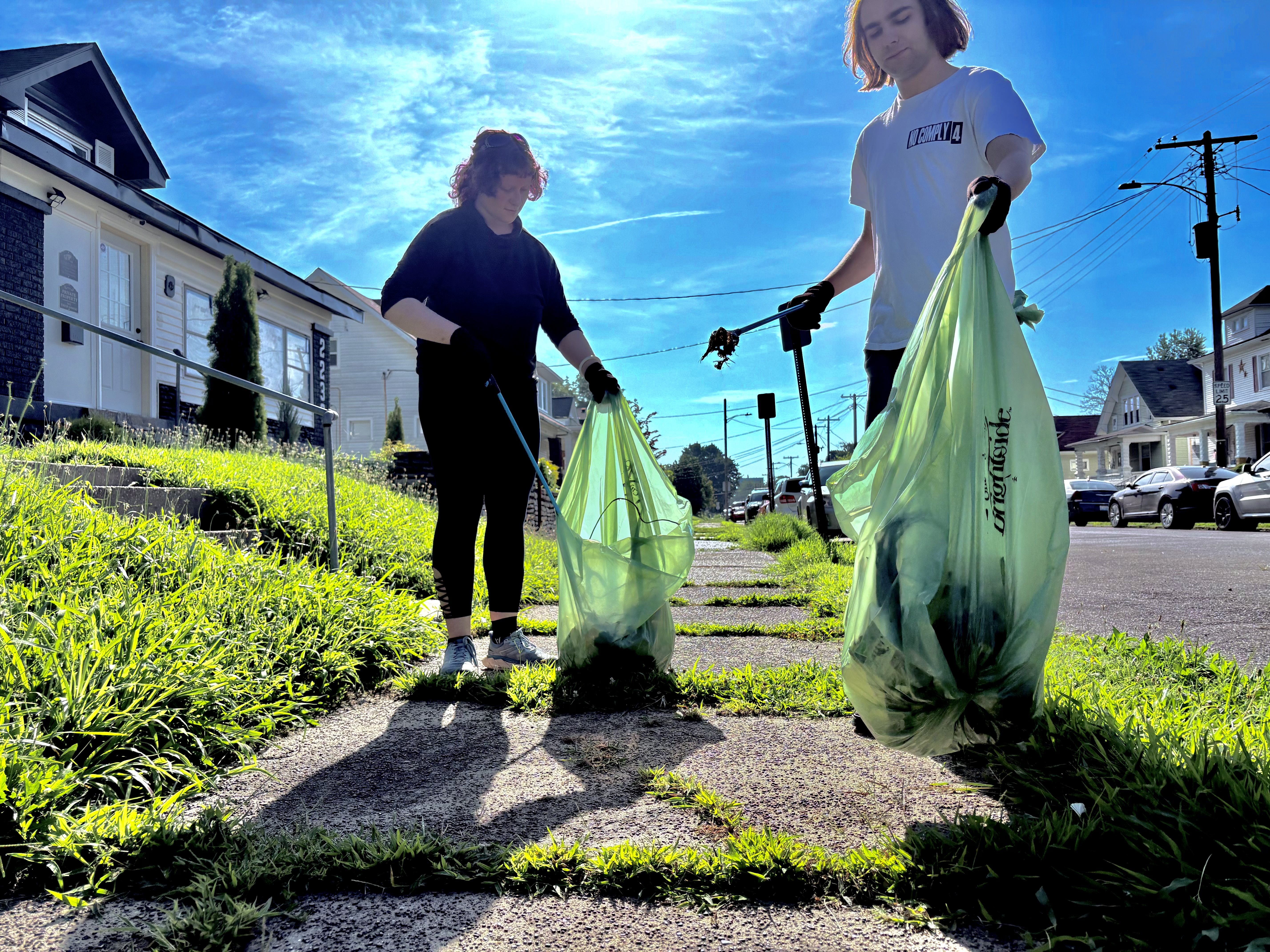 Volunteers at Scene Cleaning #7 in California